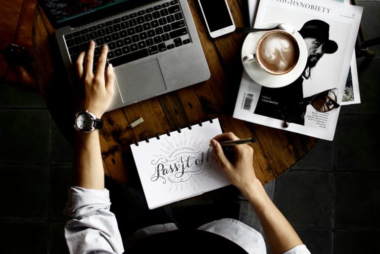 Brand Guideline: Pengertian dan Cara Membuatnya - Crm Blog