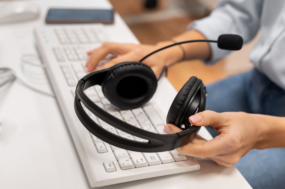 customer service adalah