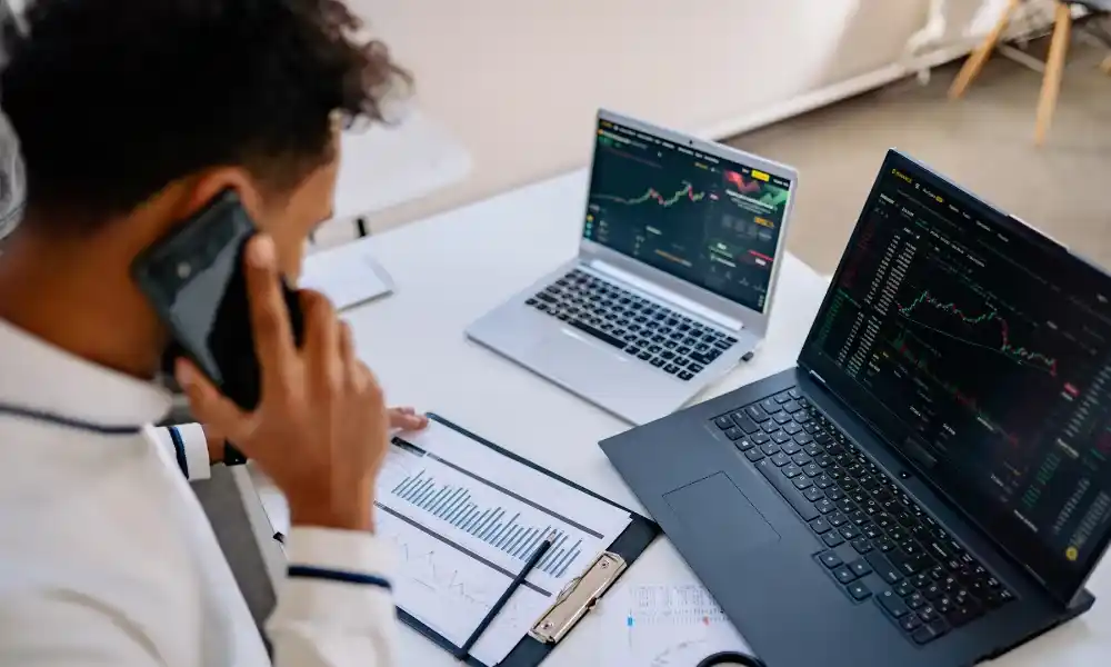 software CRM perusahaan konstruksi