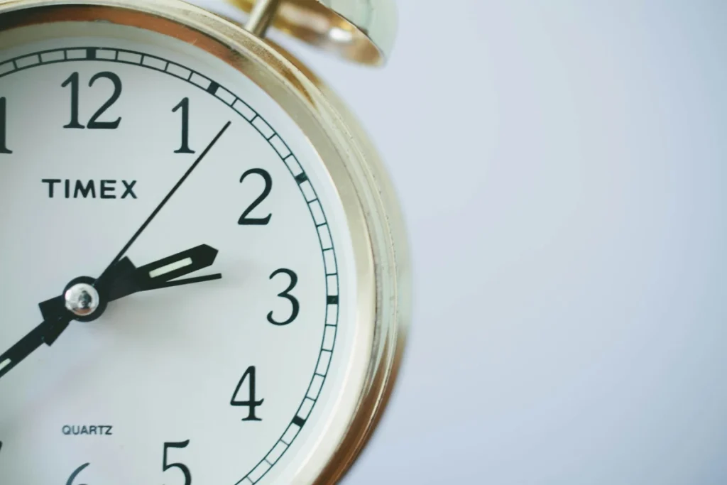 Masalah Customer Service yang Biasa Terjadi - Respon Customer Service Lambat (Slow Response)