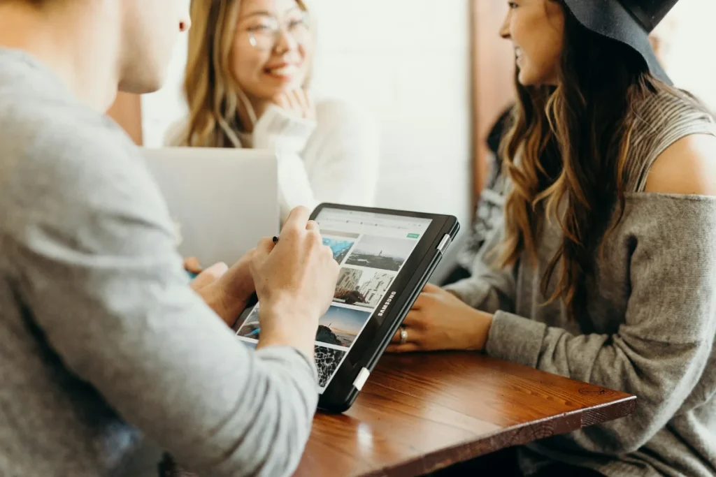 Apa Perbedaan Customer Oriented dengan Product Oriented