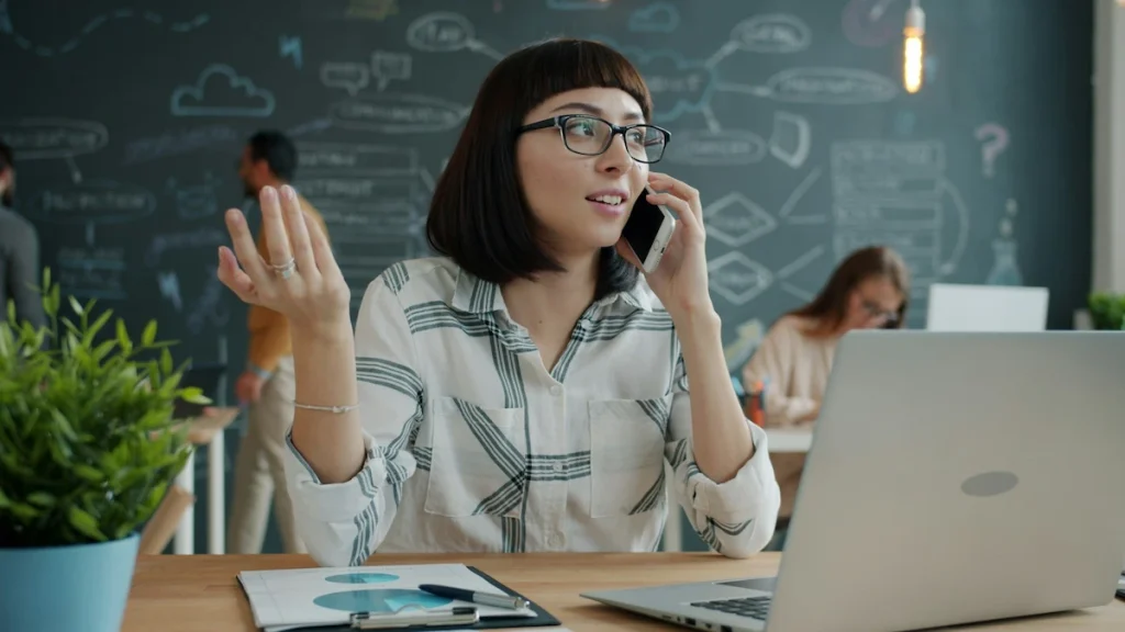Kenapa Customer Service Harus Menguasai Dialog Komplain Pelanggan