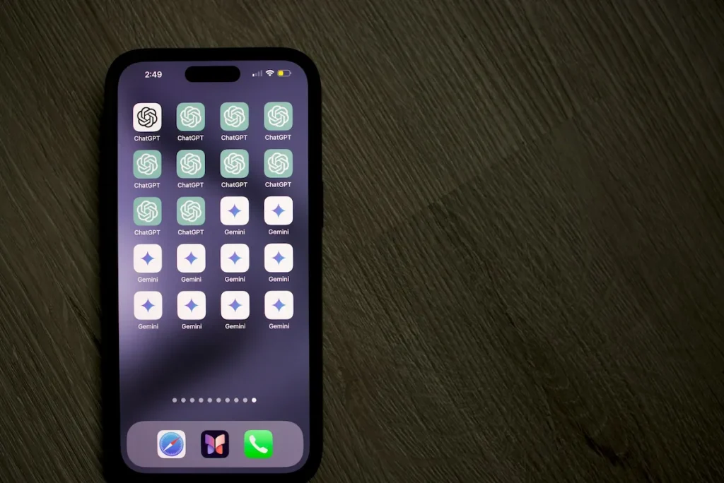 Kenapa Gemini AI Tidak Bisa Digunakan di iPhone