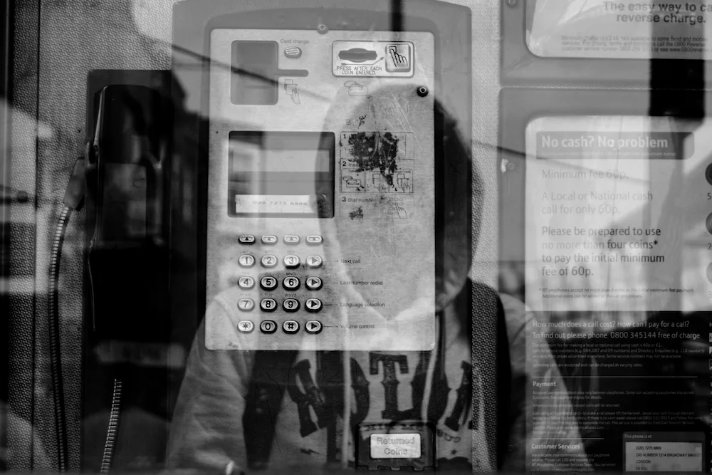 Kapan Anda Harus Pilih CRM Call Center atau CRM WhatsApp