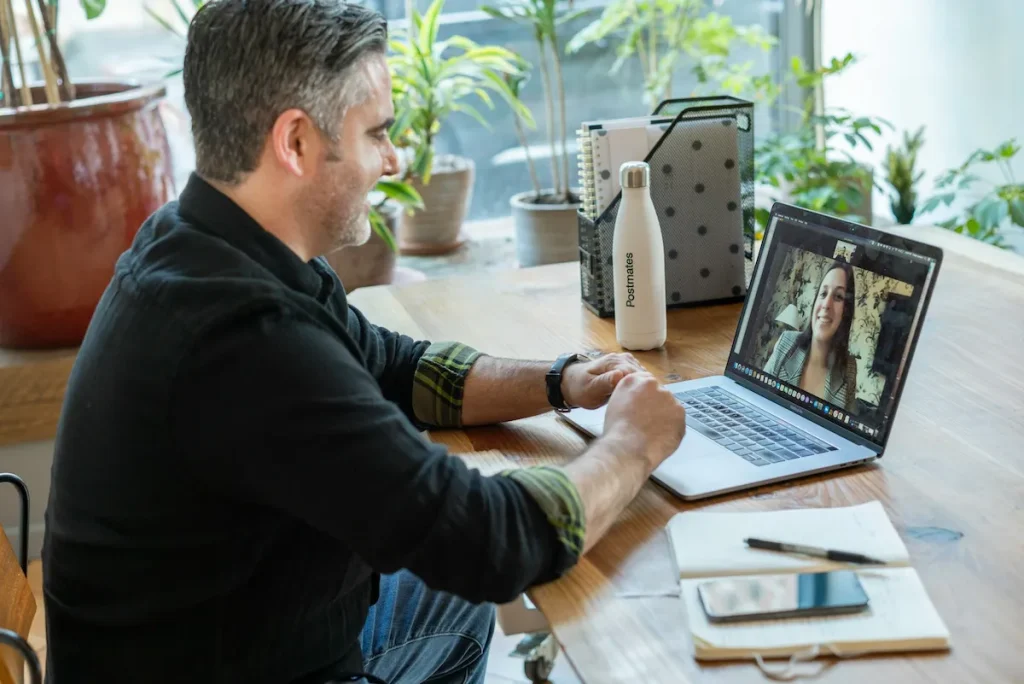 Nyatanya, Video Call WhatsApp Business Itu Bukan Cuma Fitur Tambahan di Aplikasi
