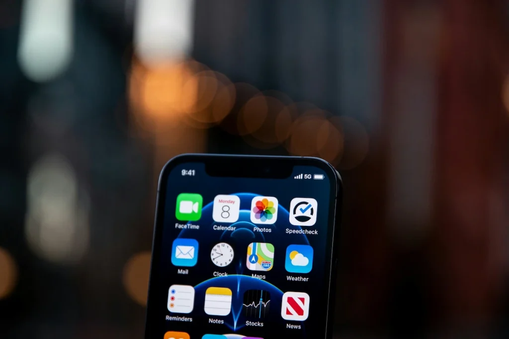 Menambah Kontak Otomatis di iPhone